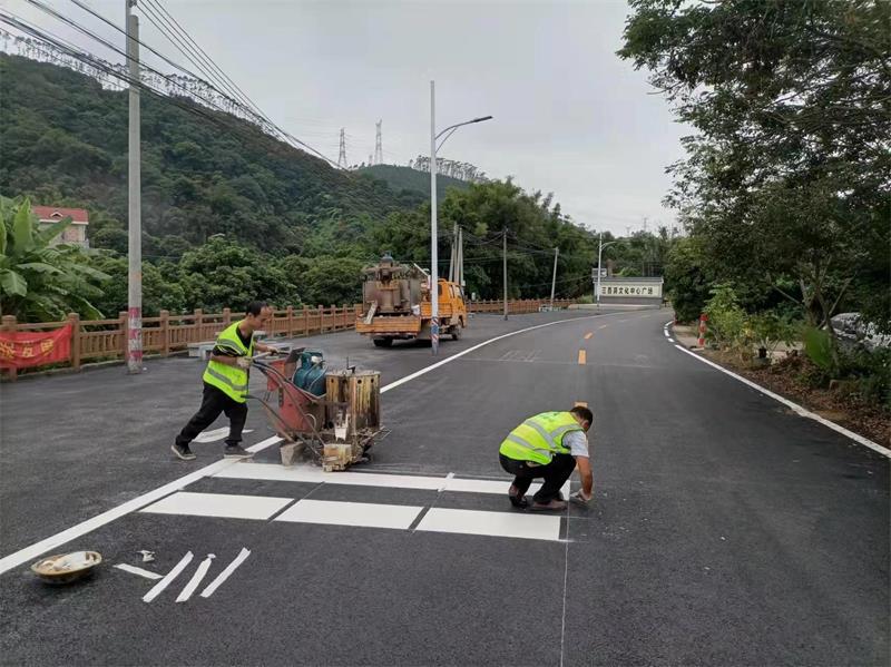 广州道路划线的材料有哪些?
